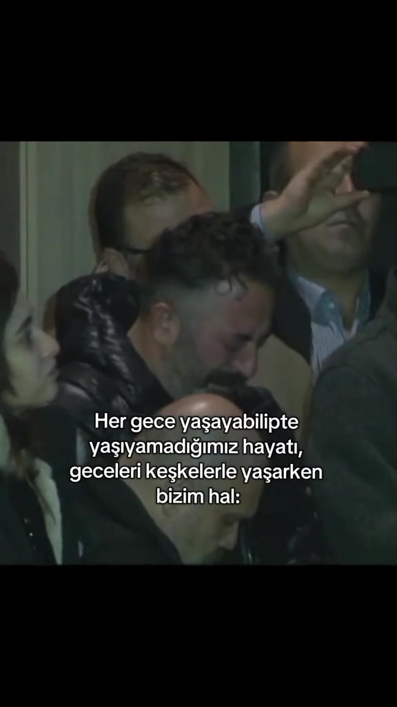 @Perdenin Ardındakiler