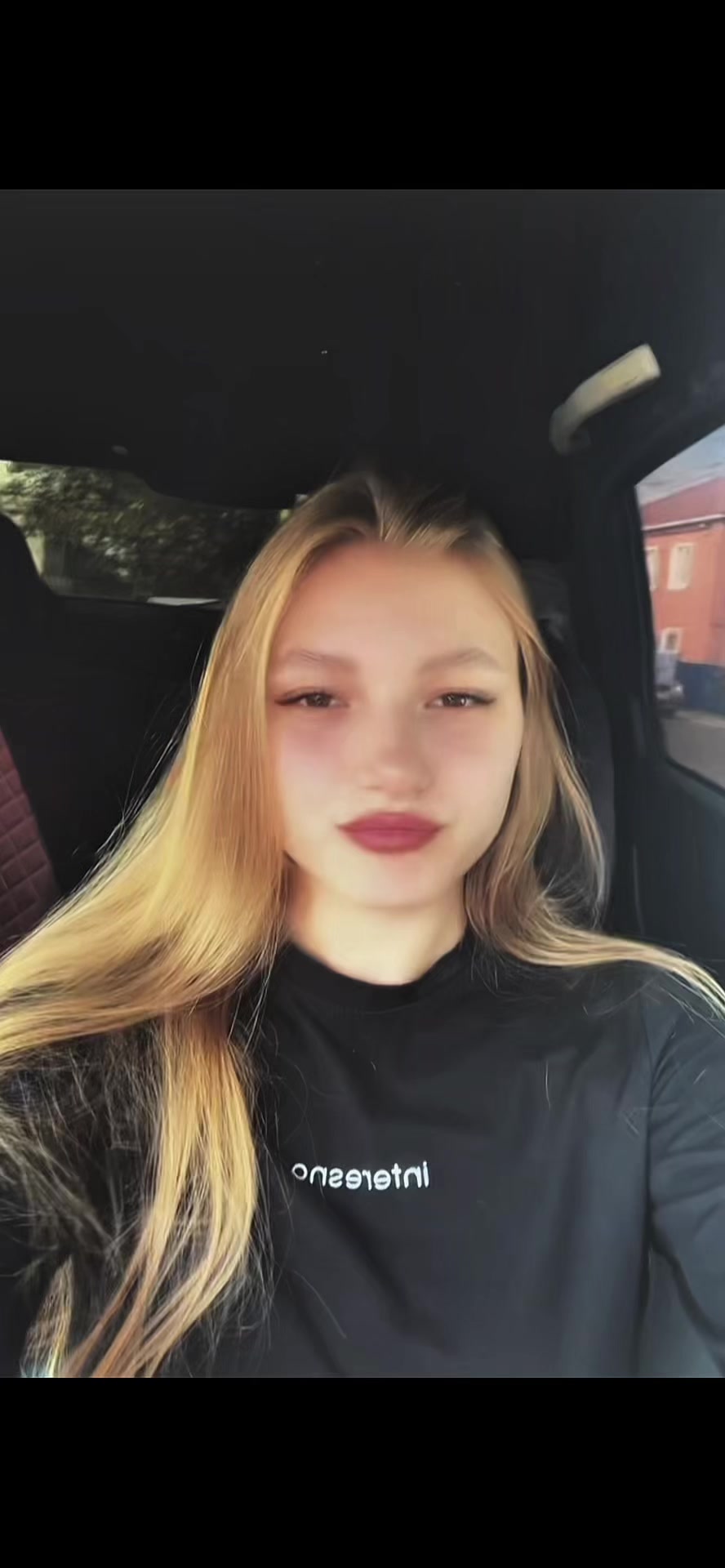 @🖤