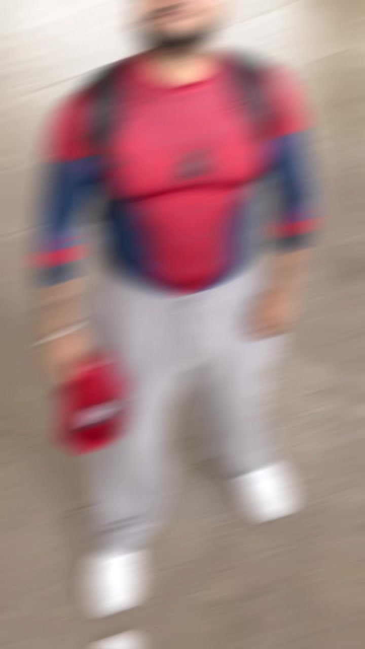 @️