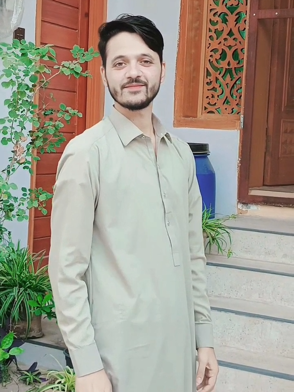 @𝑆𝐩𝖾cϊ𝑓ϊc *سلمان🌾𝑺