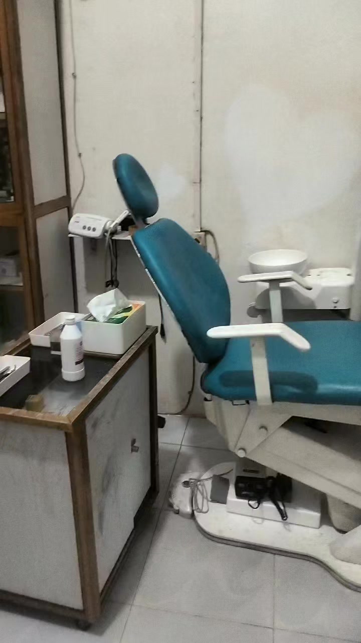 @tukang gigi