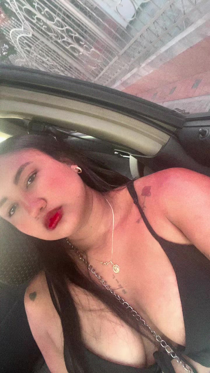@Daniielaaaa