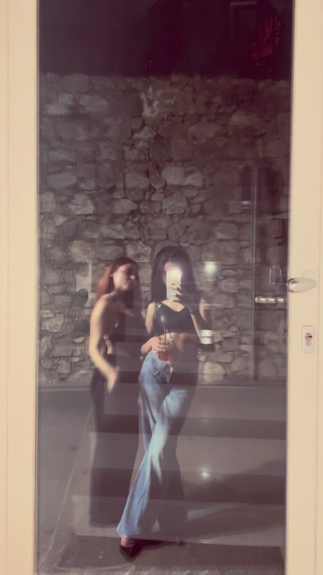 @aduitta_
