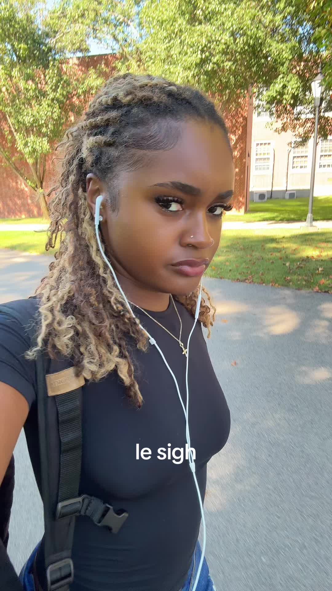 @mamikola