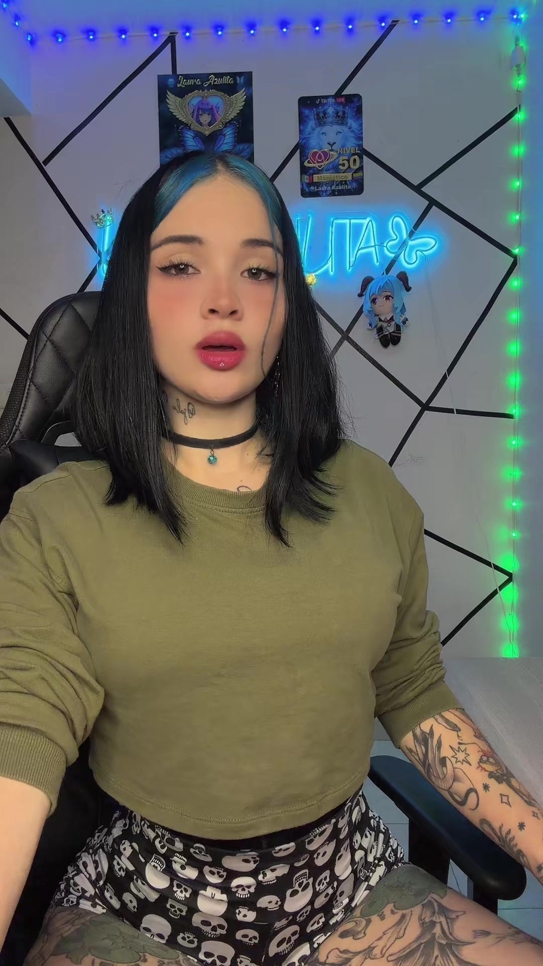 @🪼Laura Azulita 🦋