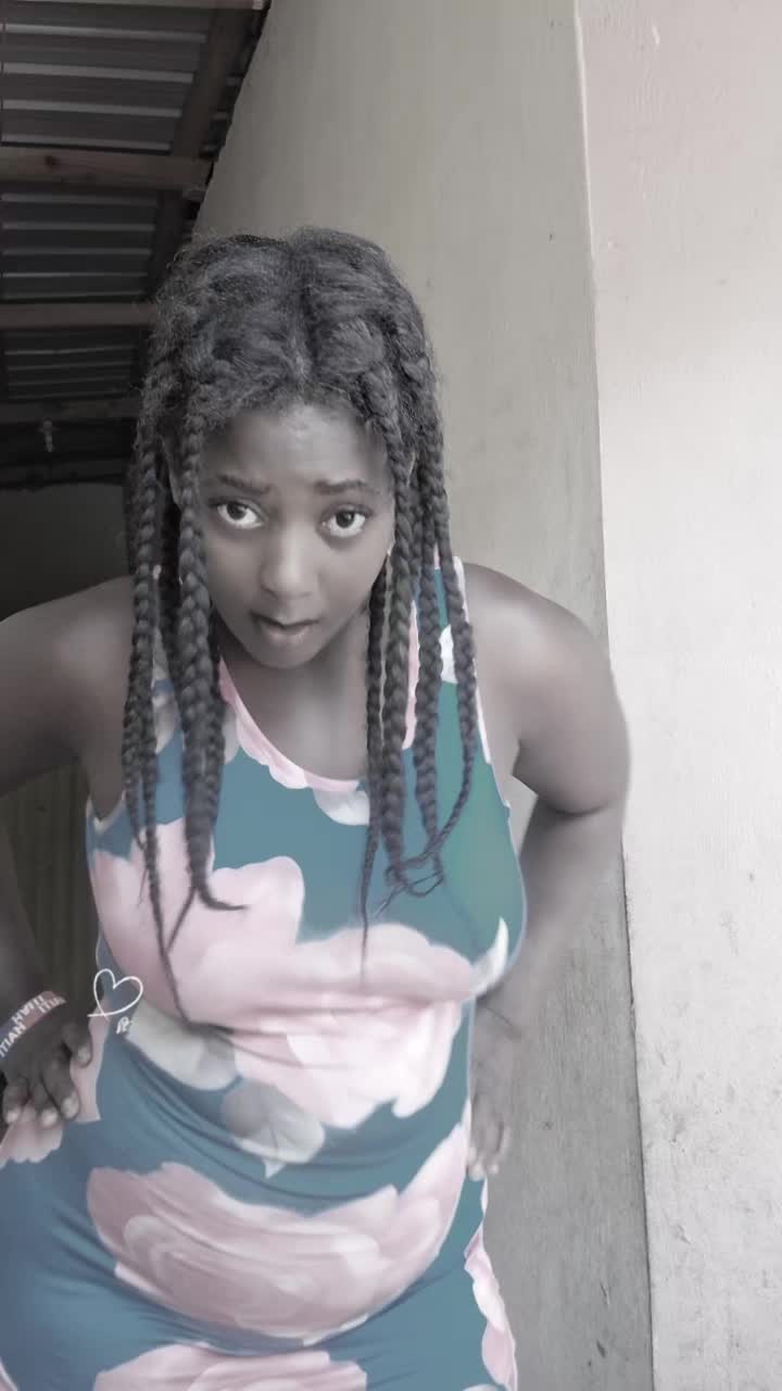 @sherloo la courageuse