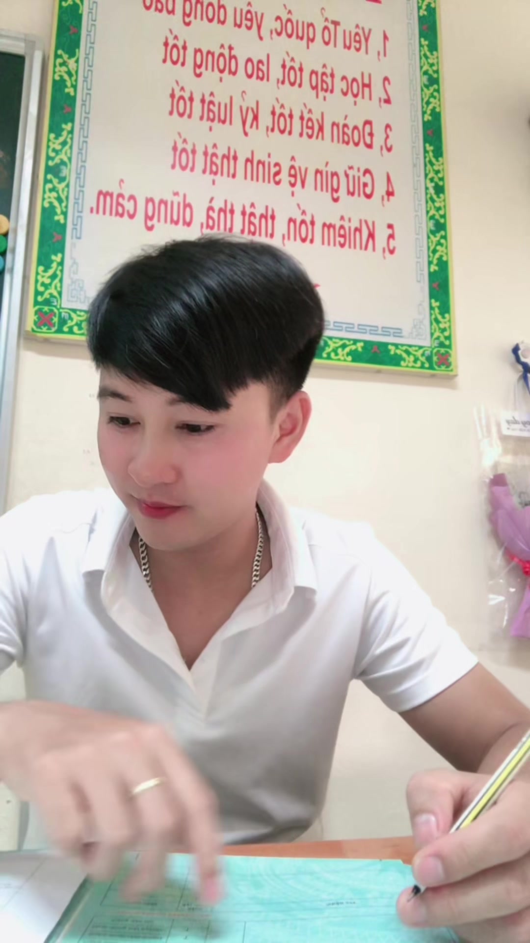 @Thầy giáo 9x