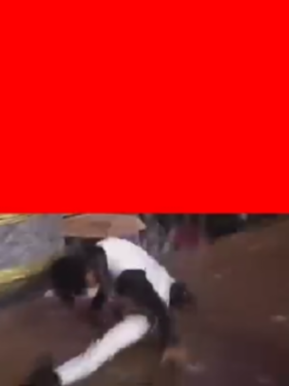 @(^^)