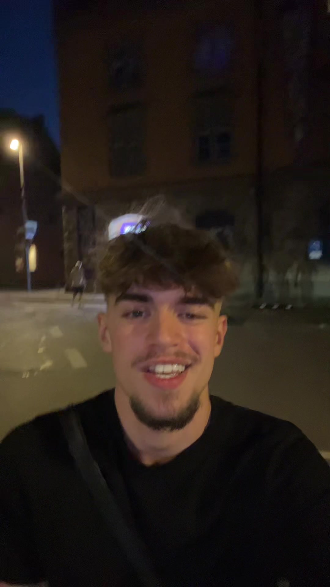 @EdoMedo🐻🇧🇦