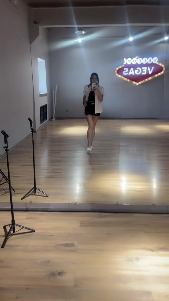 @Taya777
