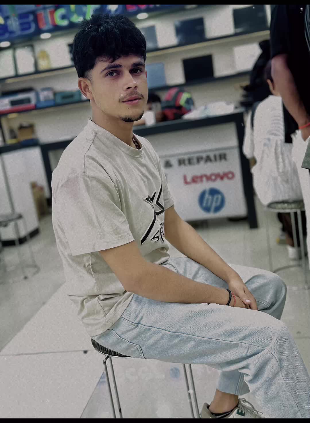 @𝗥𝗔𝗛𝗨𝗟_𝗥𝗔𝗙𝗧𝗔𝗥🔥😈