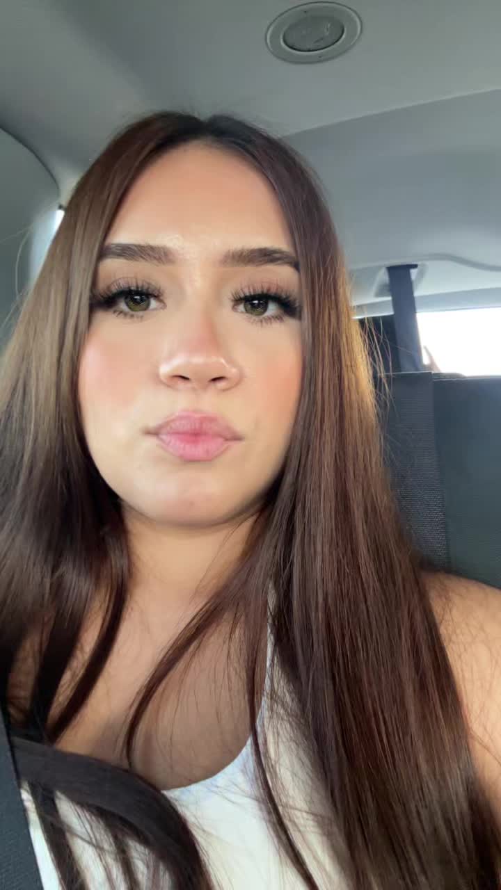 @angela
