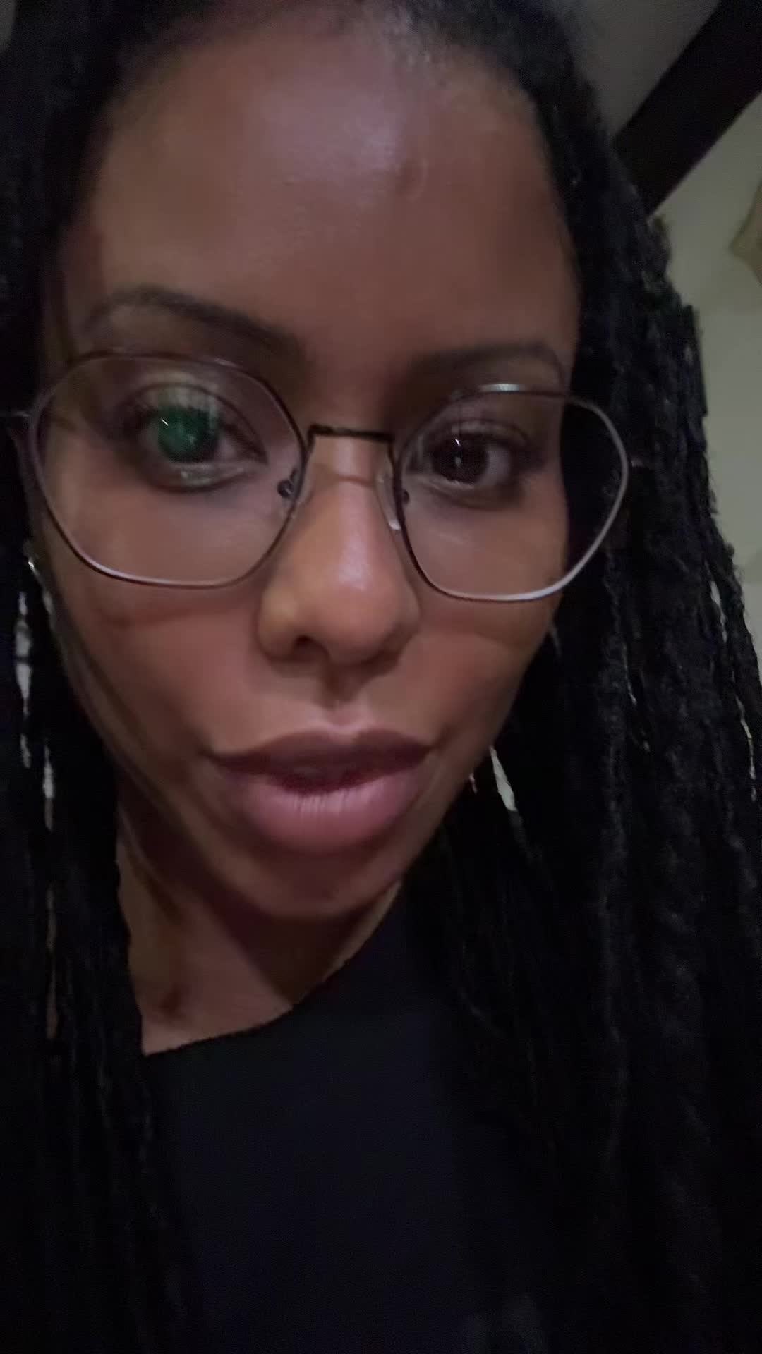 @Kira Noir