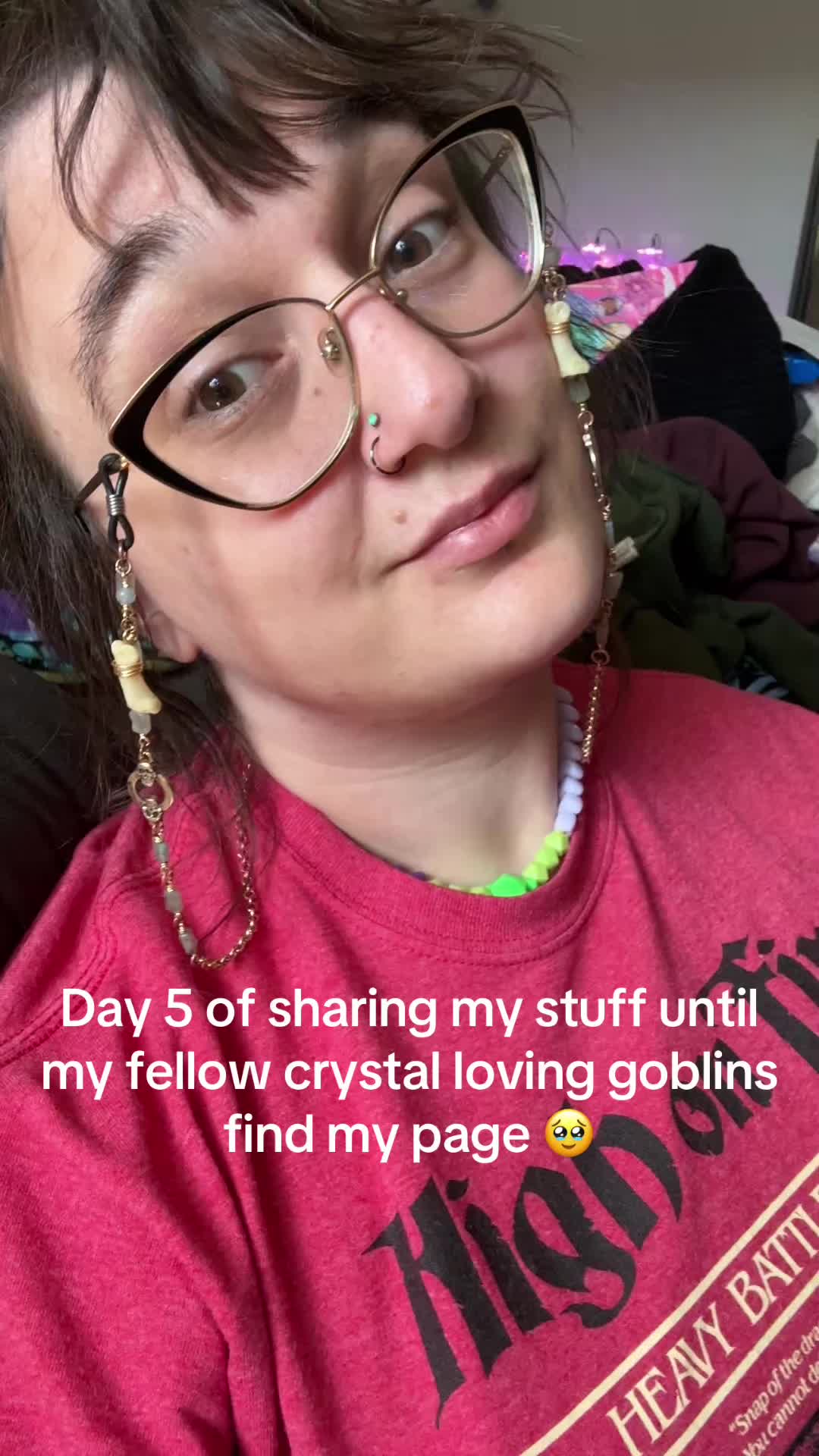 @WholesomeTrainwreck