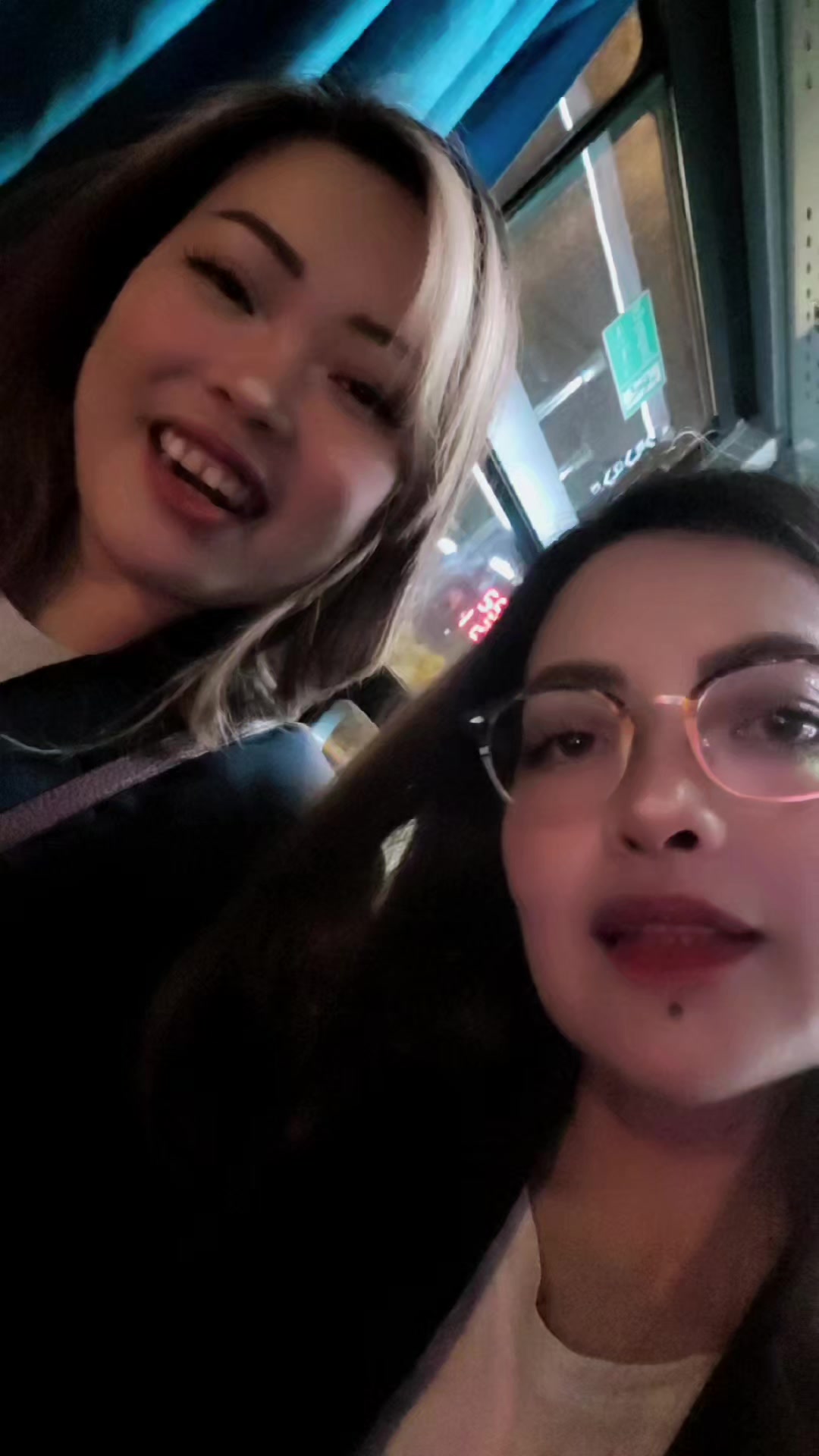 @cocoolyn