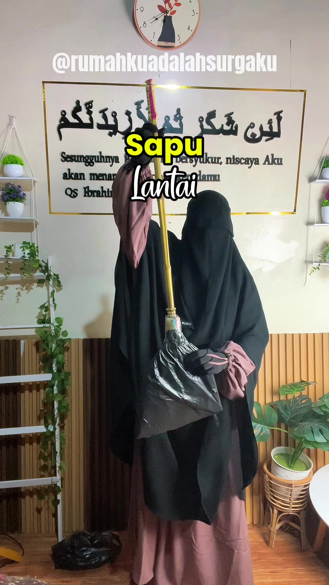@Rumahku adalah surgaku