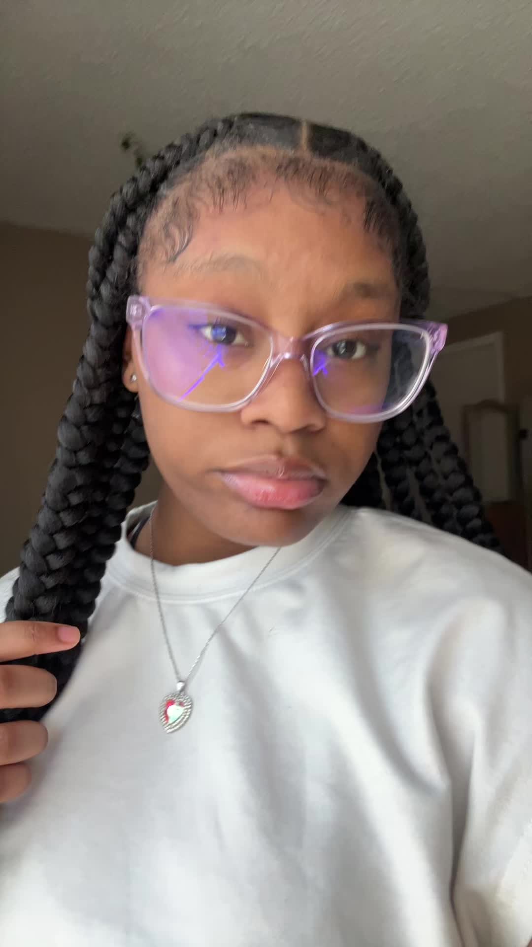 @eatingallkrabbypatties