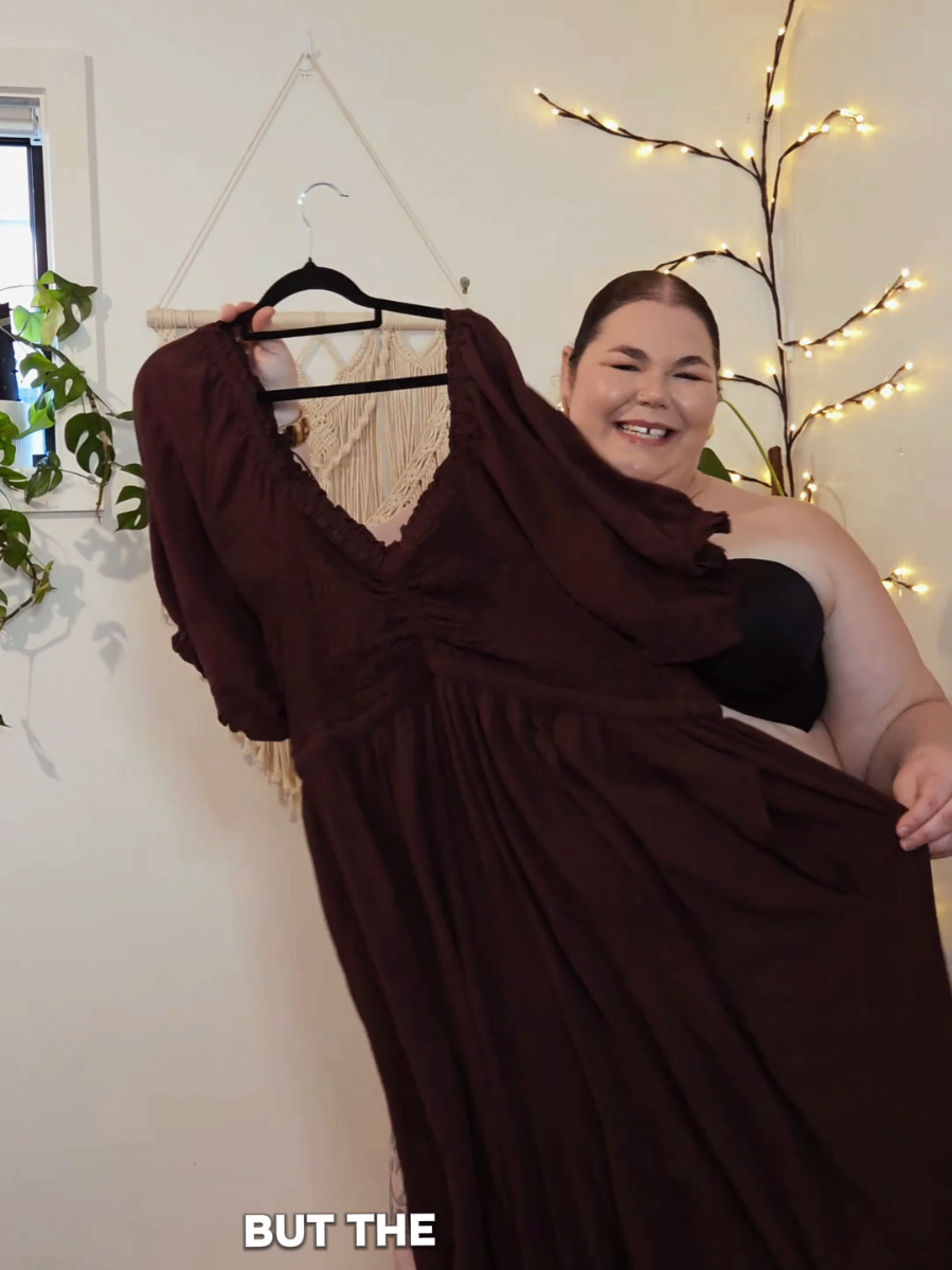 @Dee | Ur Plus Size Bestie 💖✨️