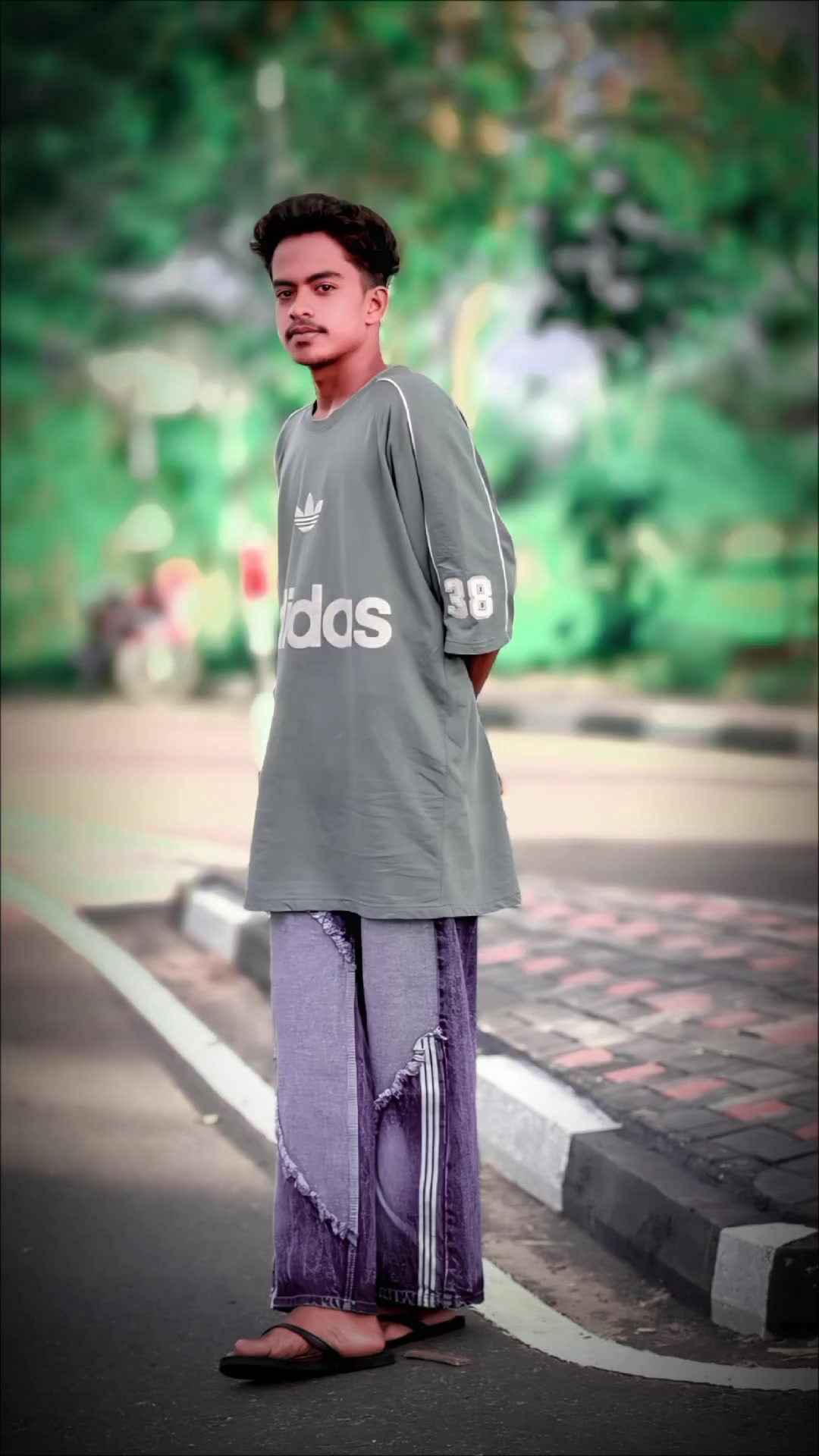 @AHNAF KiNG ▪️▪️&spades;️