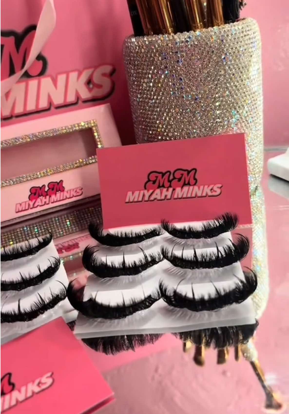@MiyahMinks