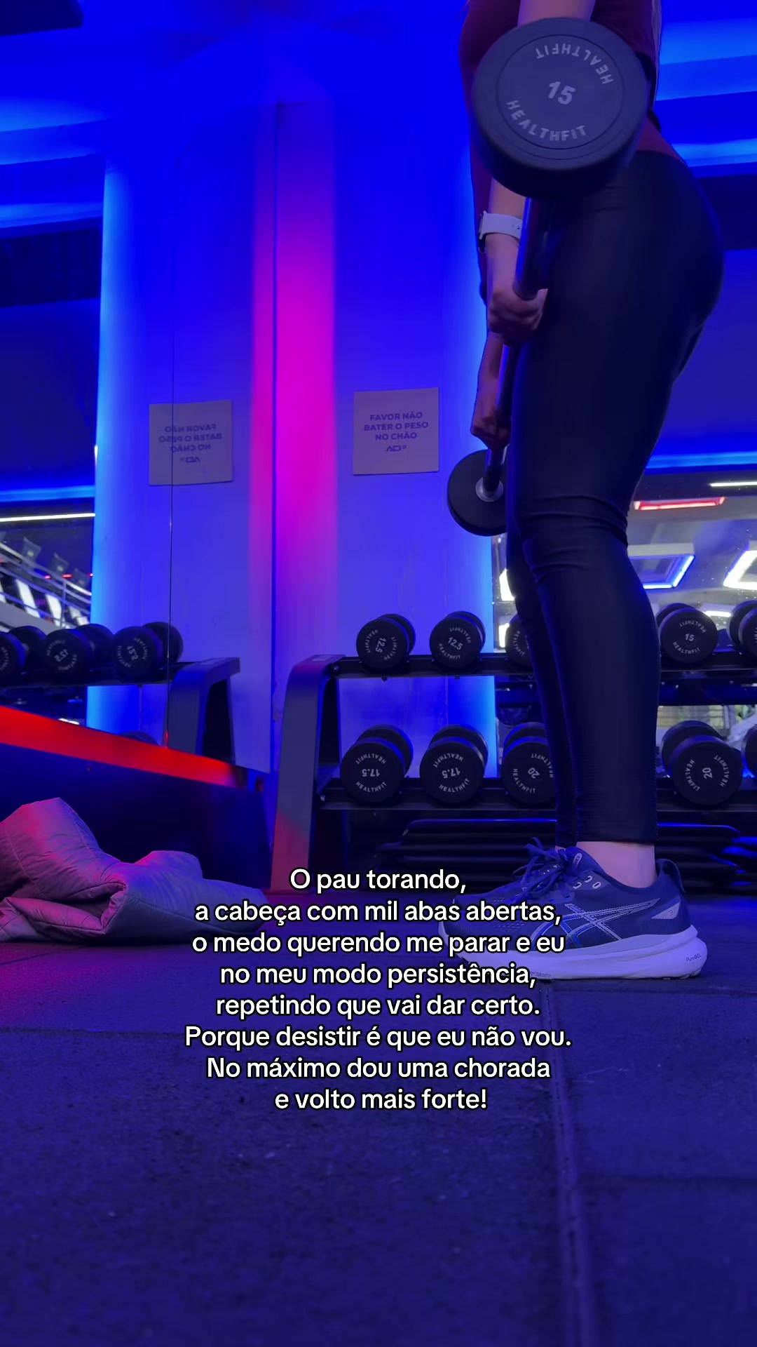 @celena_tavares