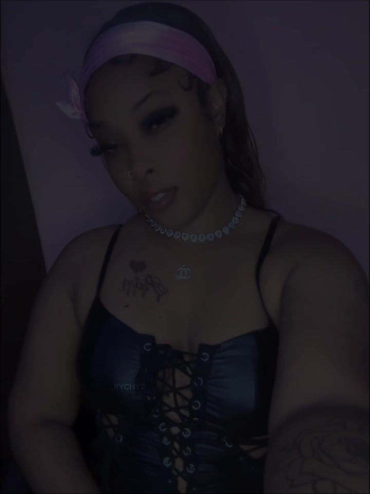 @Rissa💞🇯🇲