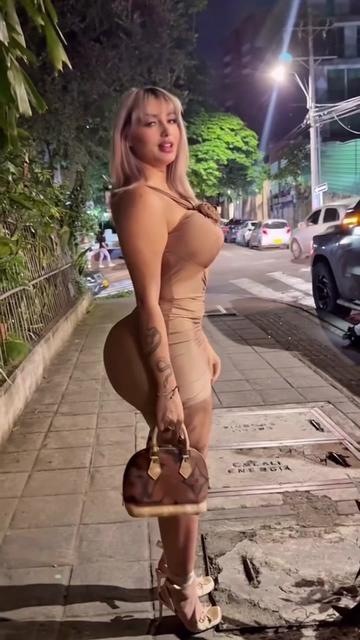 @Corazones🍑enormes2