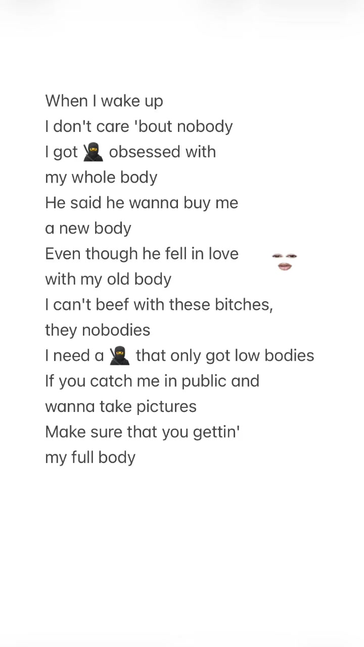 @🎧