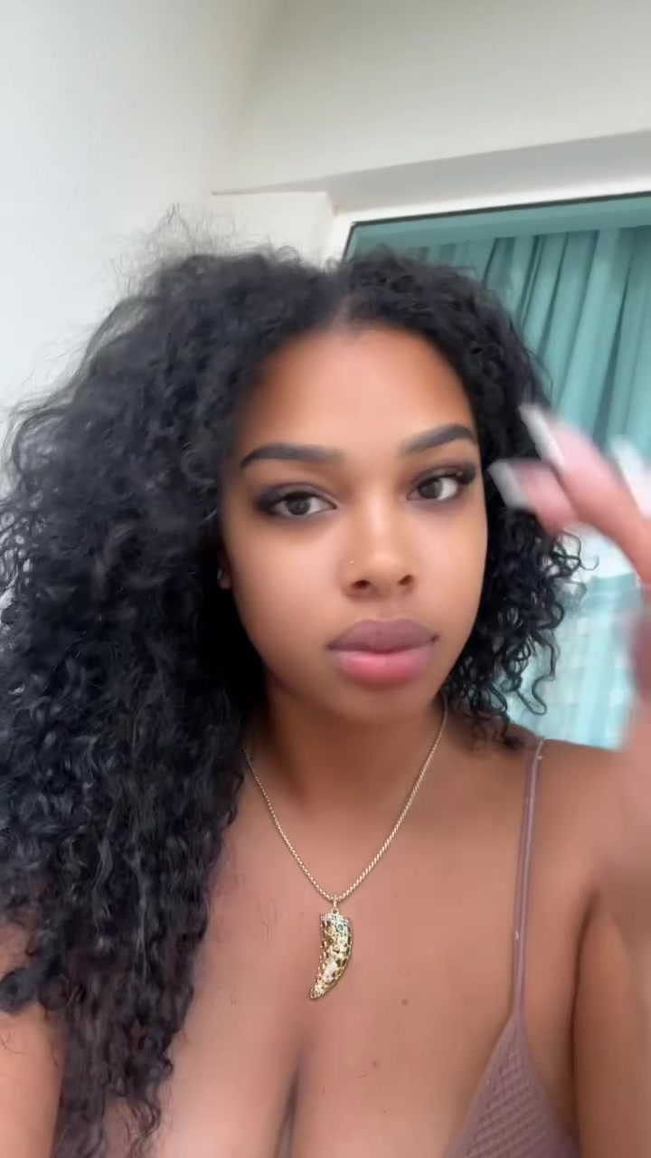 @Prettyincharge