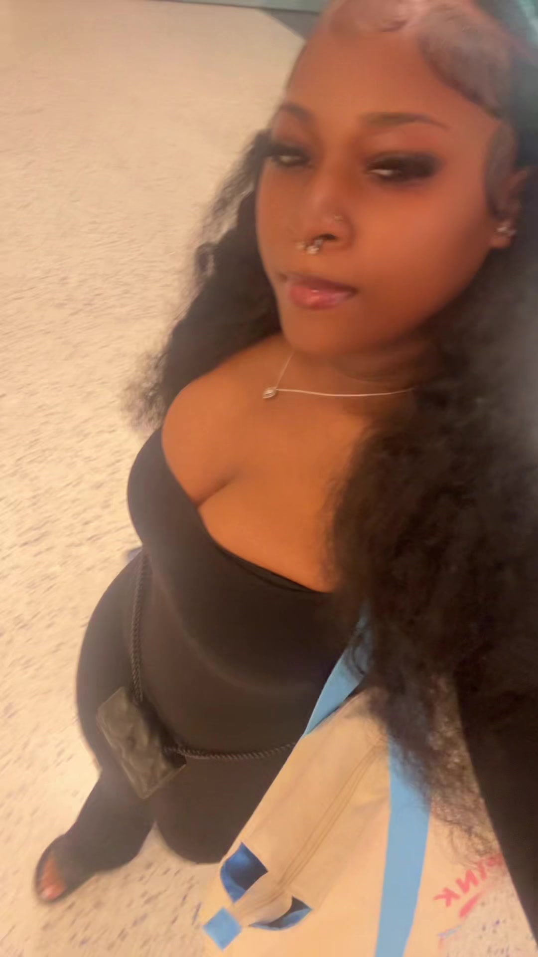 @C’nya🖤.