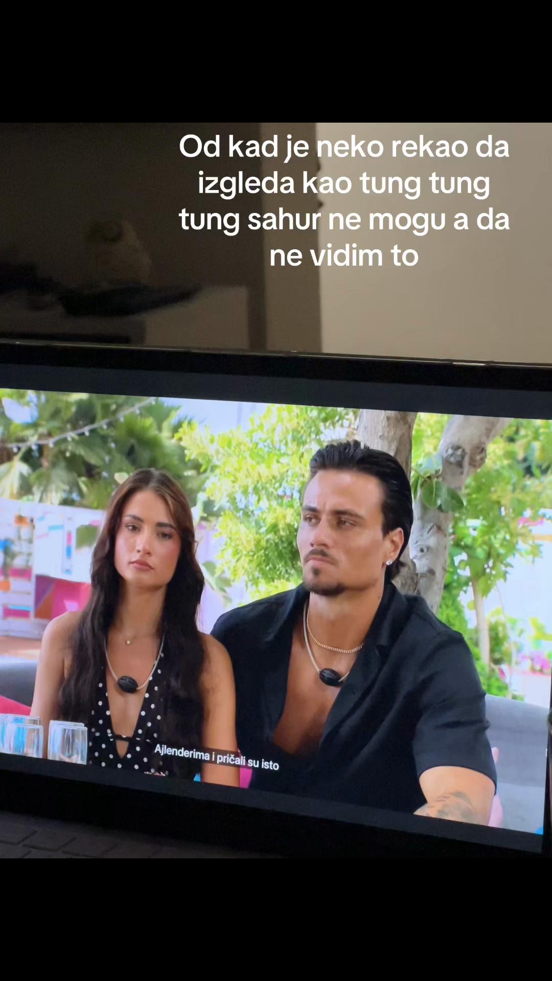 @Ana
