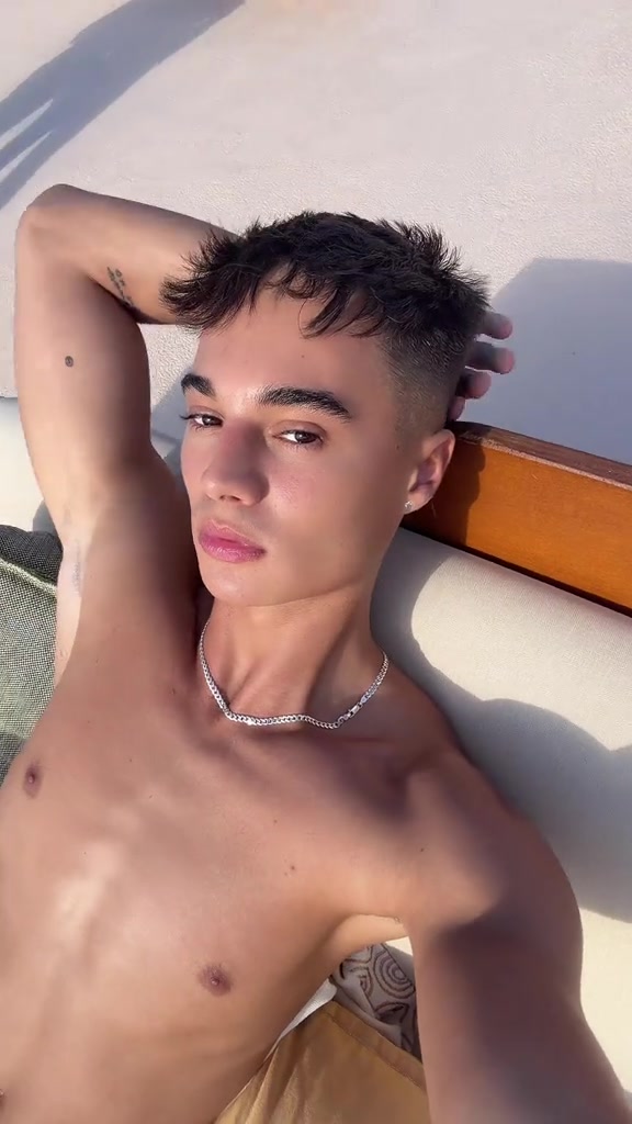 @𝐄𝐦𝐢𝐫𝐇𝐚𝐍