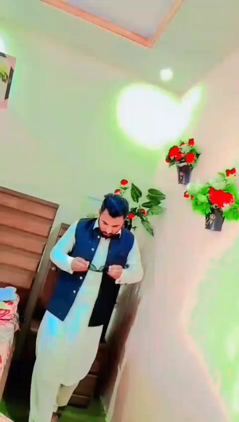 @Shanibabaa