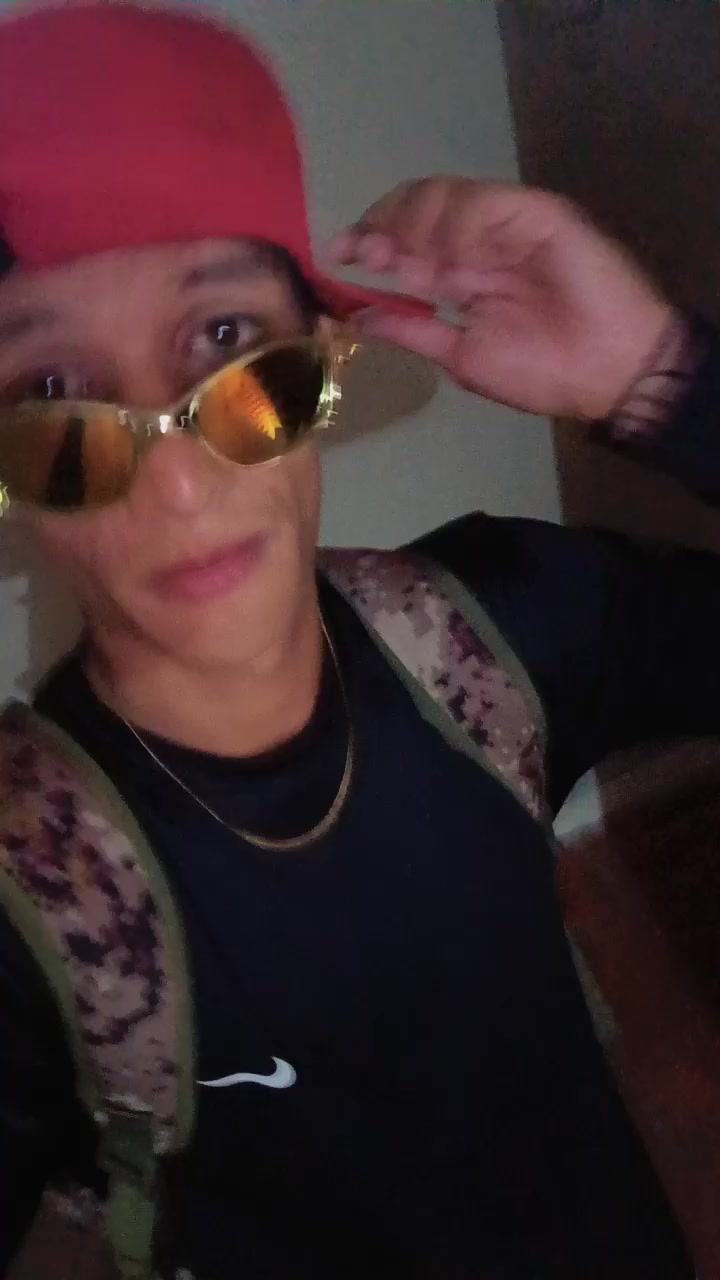 @Alejxx🖤