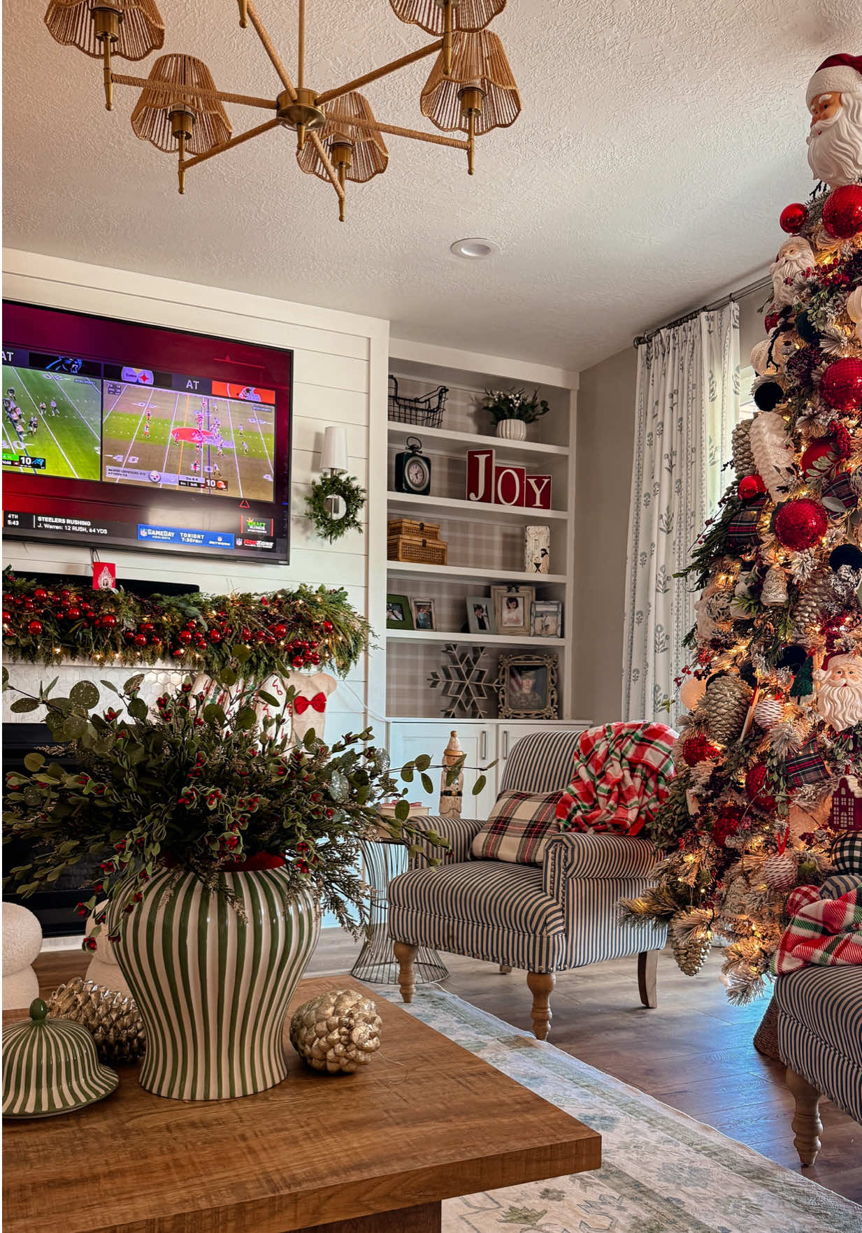 @Crystal | Cozy Home & Holiday