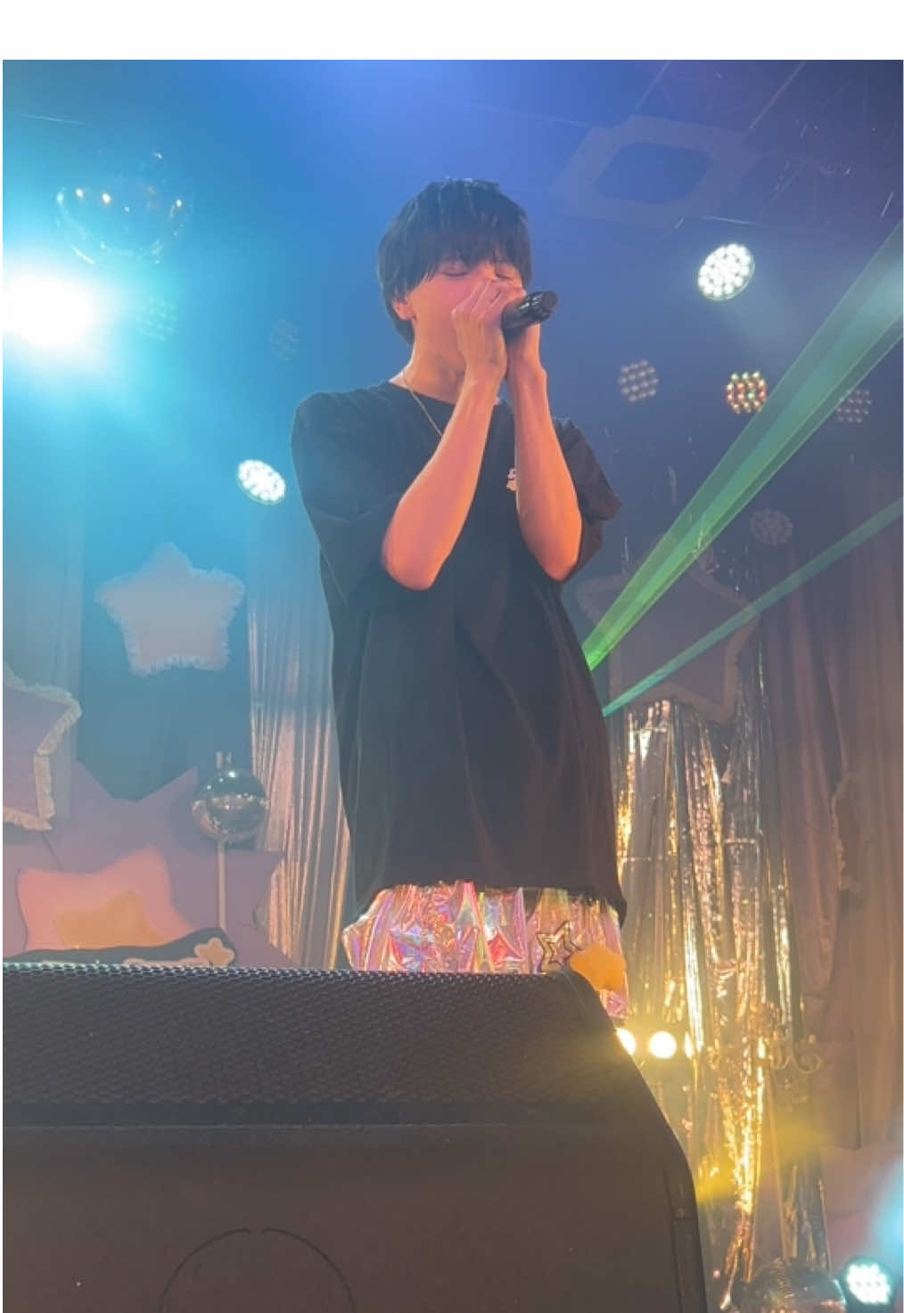 @。