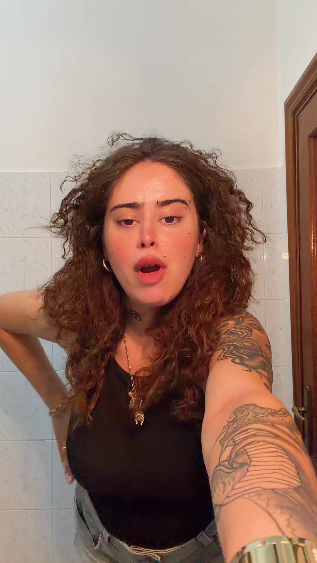 @Luana Flora Fernando