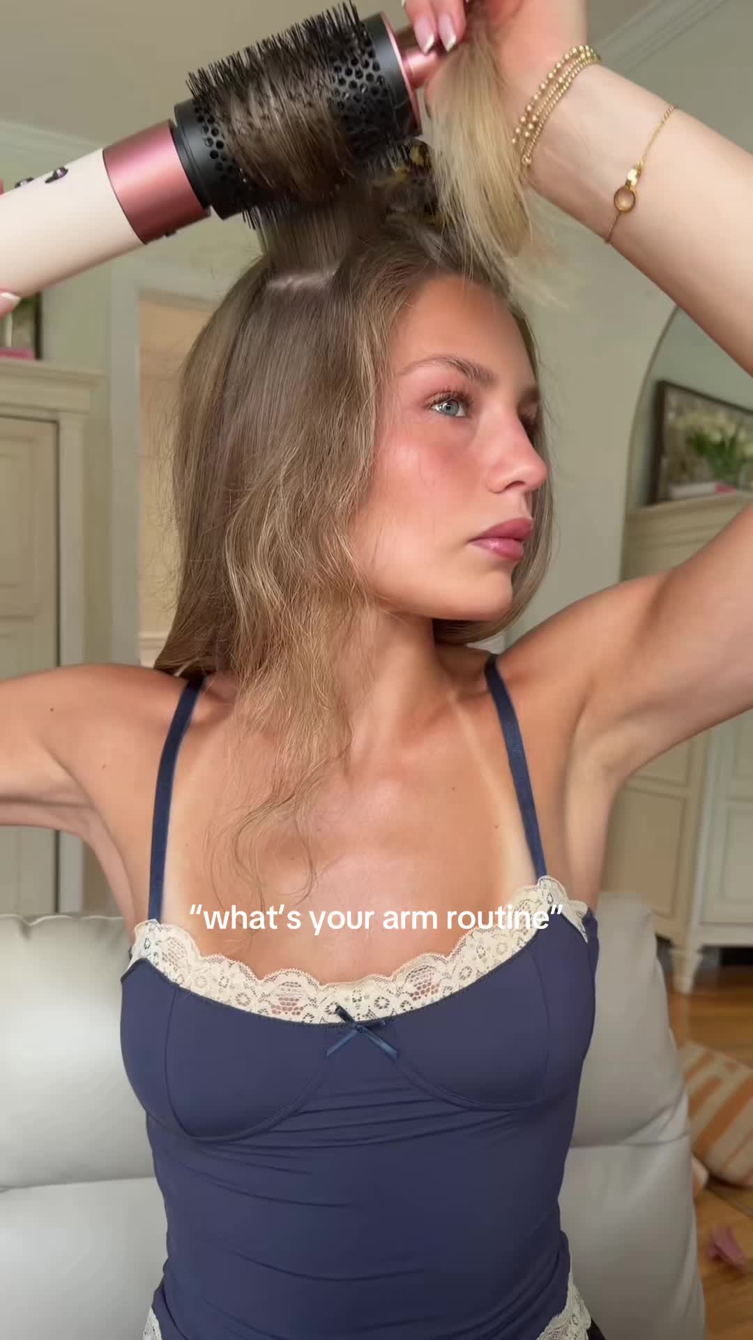 @AVA MINA