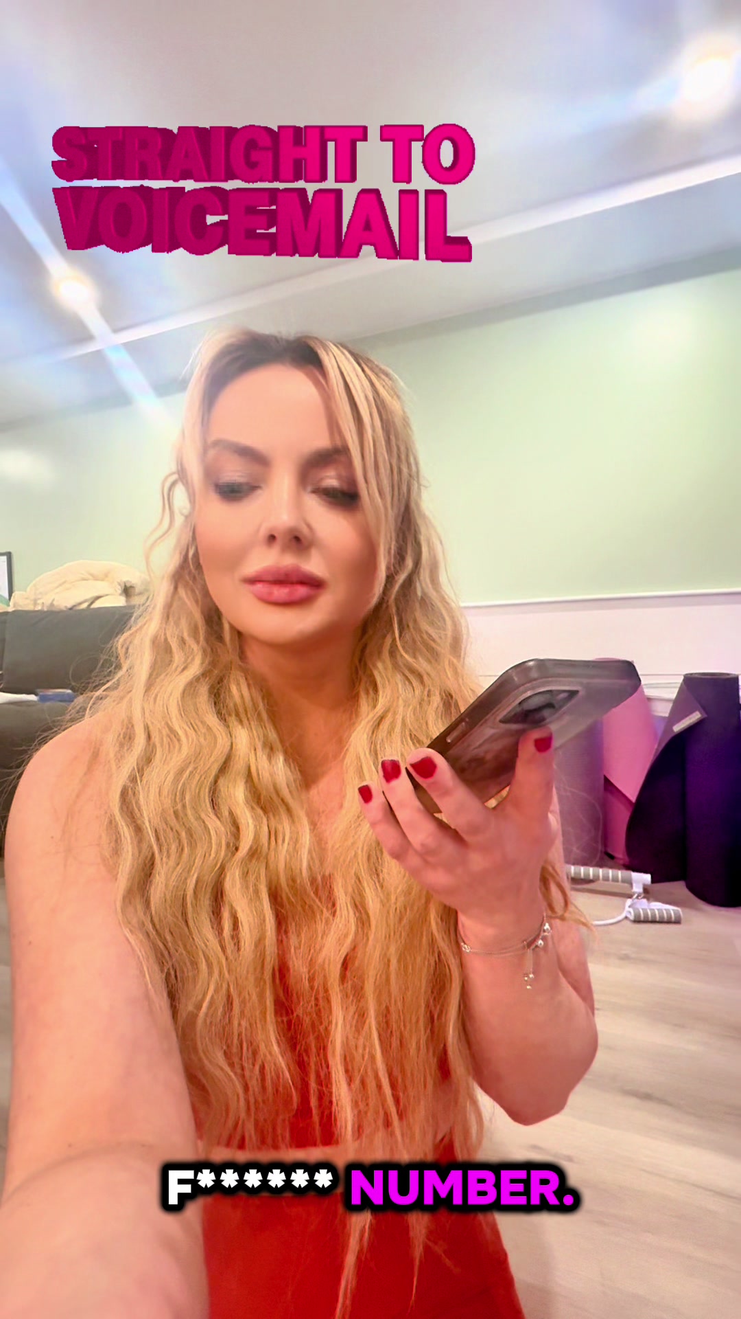 @Xtinabreckner