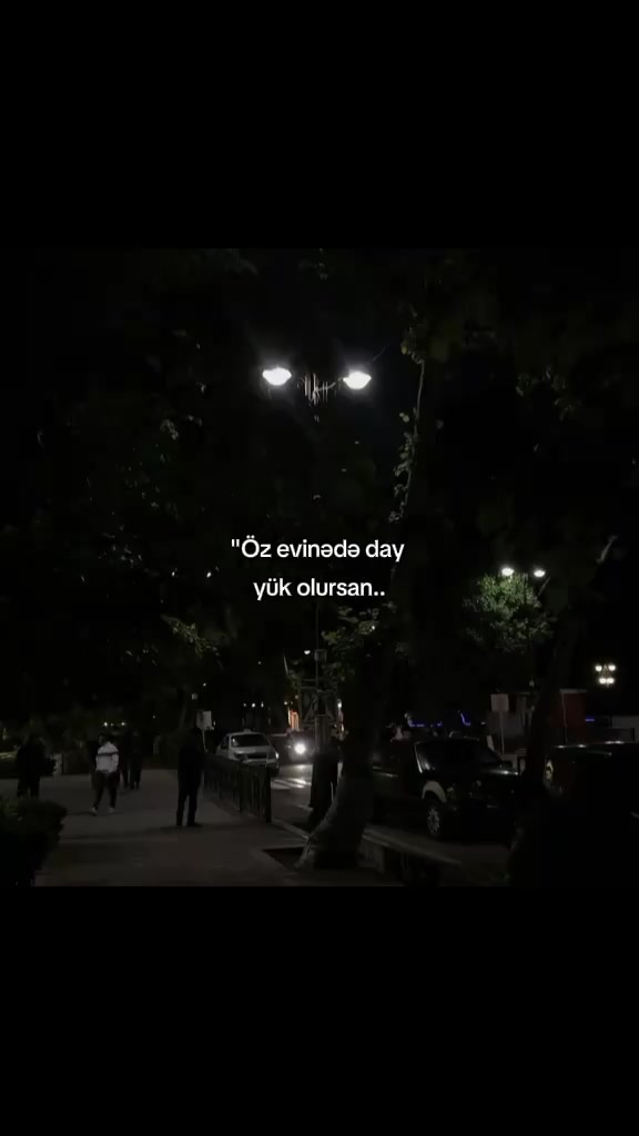 @𝓜.