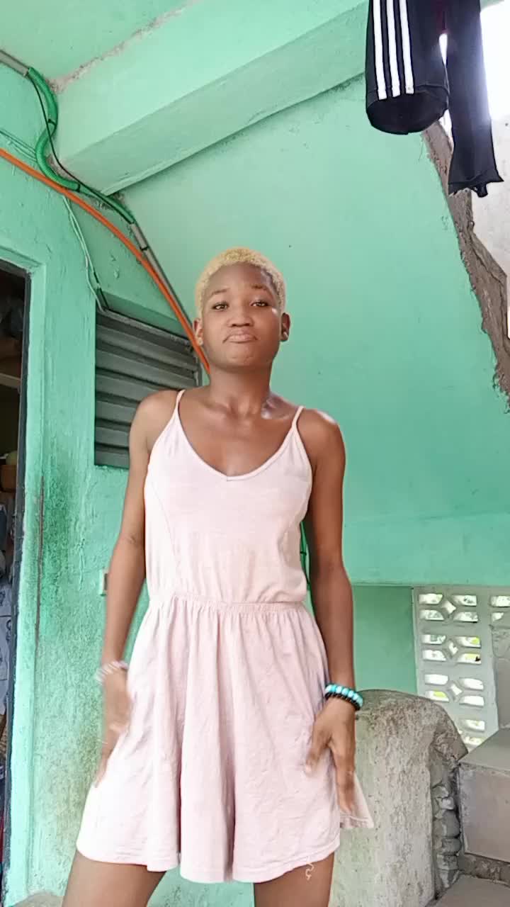 @Tchaniss.spam4