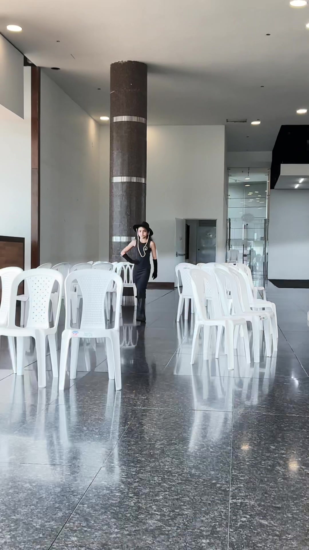 @𝐼𝑠𝑎ᥫ᭡𝑒𝑙𝑙𝑎 👑