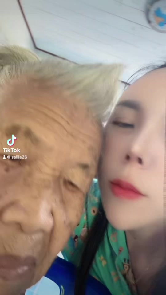 @Salila26 🤍🌻🫶🏻💦 น้ำ 🩵