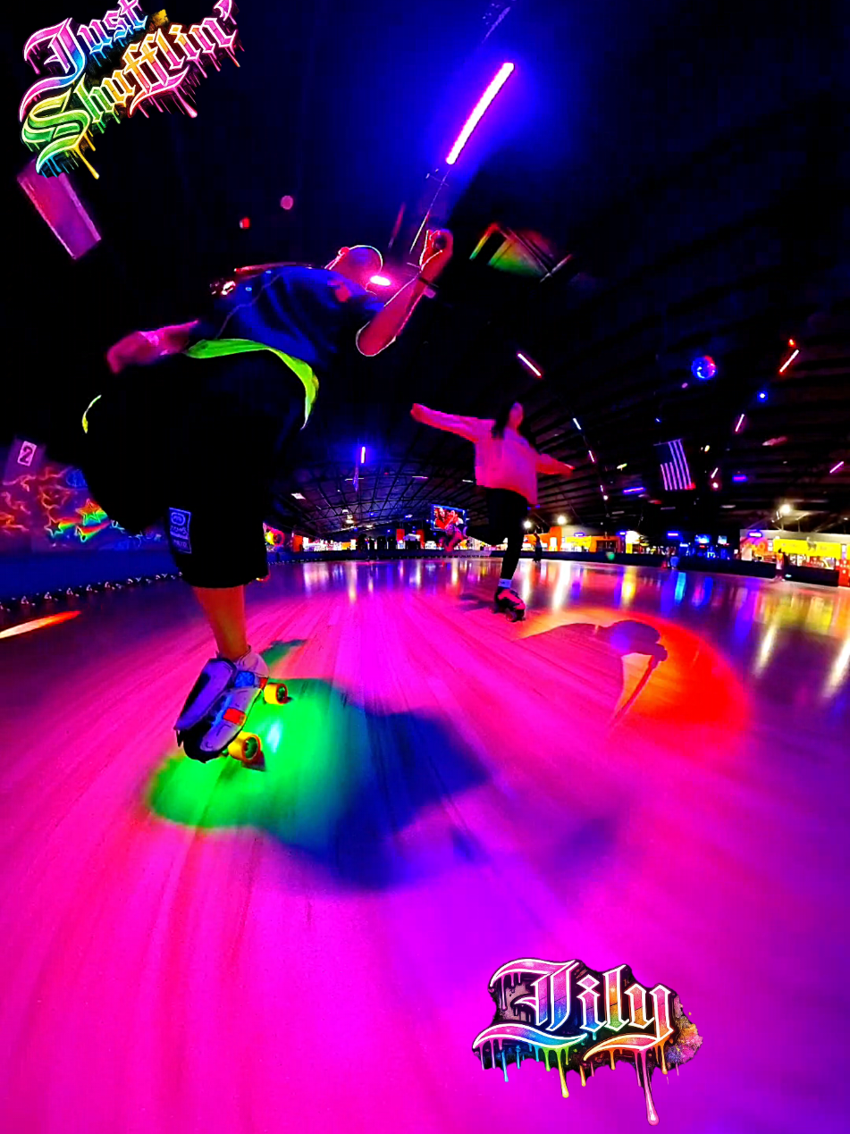 @🎶🔊🛼Dad_Can_Sk8?🛼🔊🎶