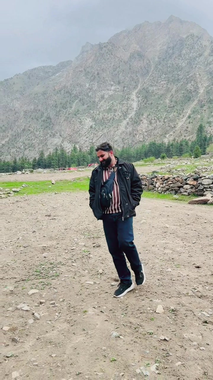 @aliyan_781