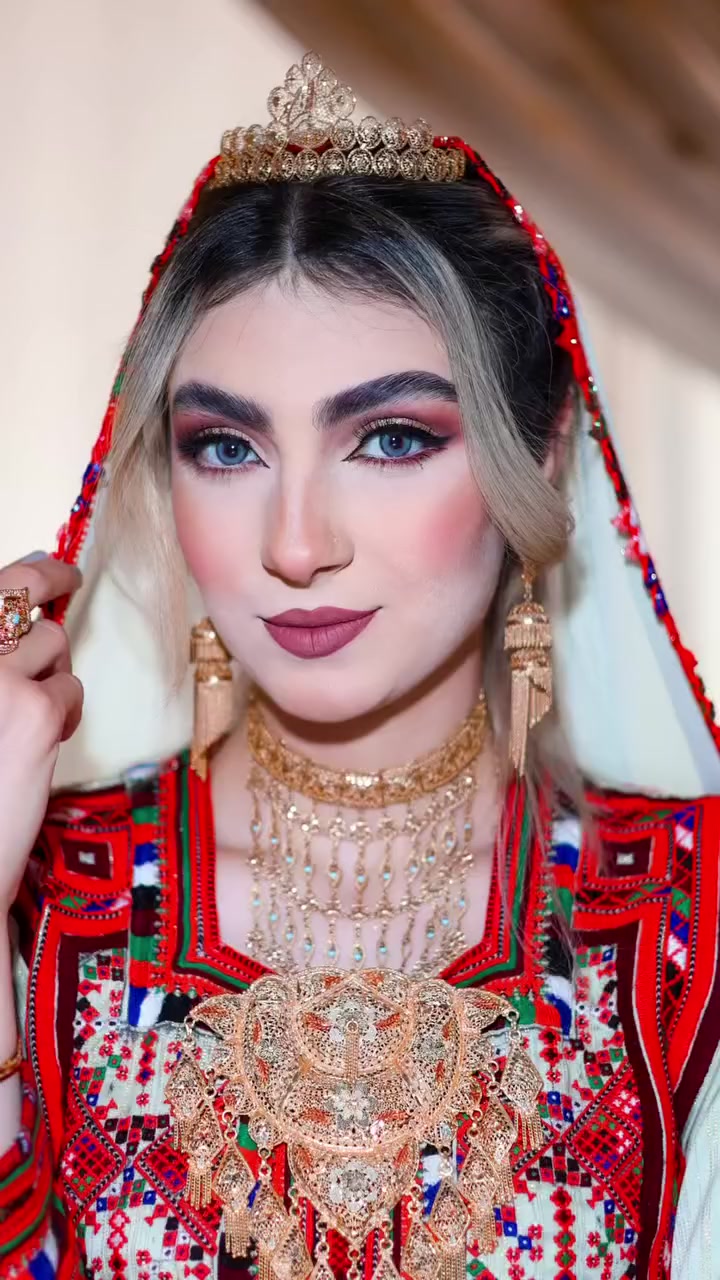 @👑 لیلا بلوچ 👑