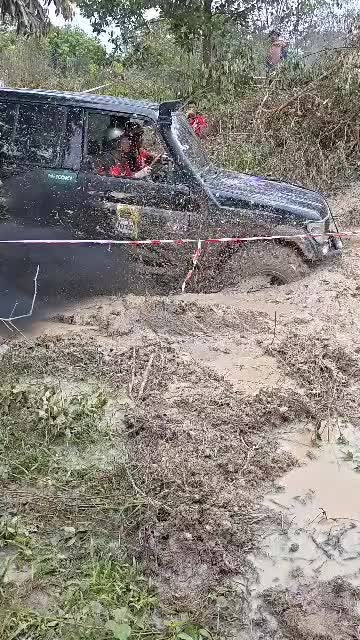@HAN 4X4
