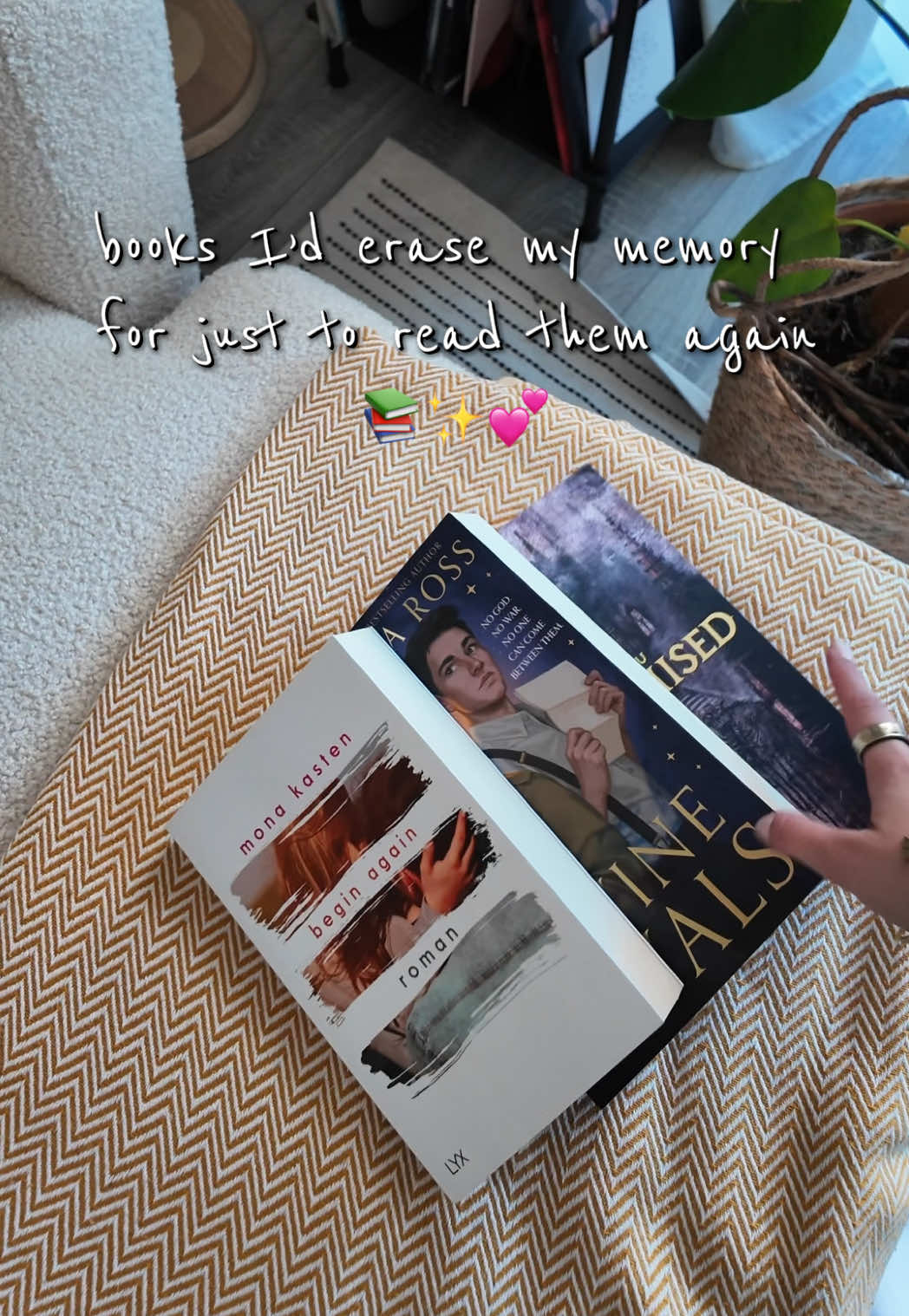 @Julia | Booktok 🤍📖