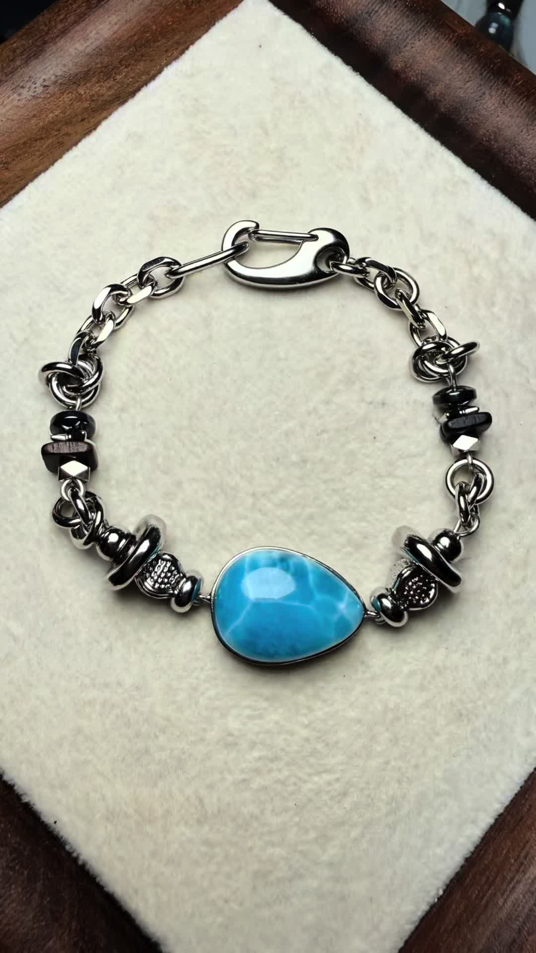 @Starry Sparkles Luxury Crystal