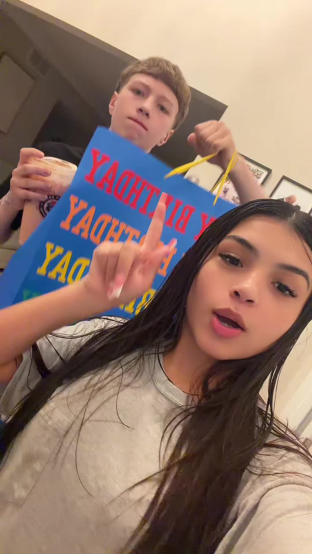 @izabella